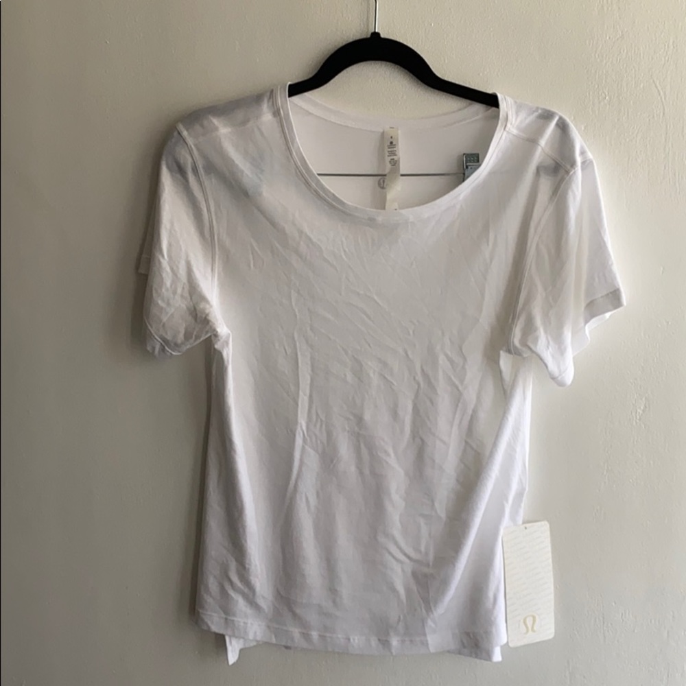 Lululemon Jericho ss crew. Size 4.